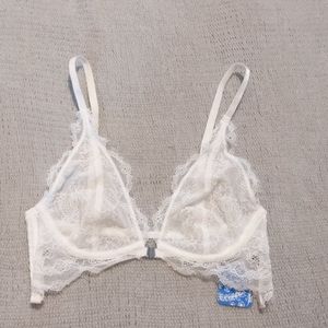 NWT free people lace Bra 34B